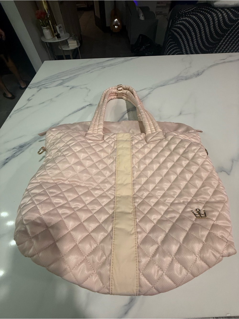 Oliver Thomas x Peloton Kitchen Sink Tote – Ombré Pink Quilted Gym Travel Bag